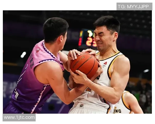 辽宁男篮新赛季首战告负，实力暴露问题待解